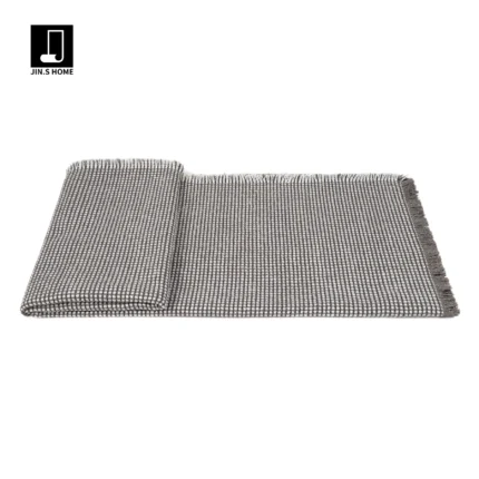 Interior Design Showroom: Hotel & Villa Sofa Throws, Bedspreads, Cotton-Linen Textured Polka Dot Bed End Throws